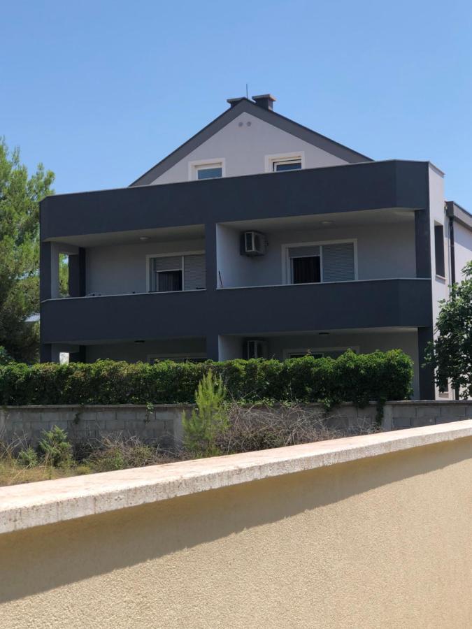 Apartment Miaantonia Vrsi Eksteriør bilde
